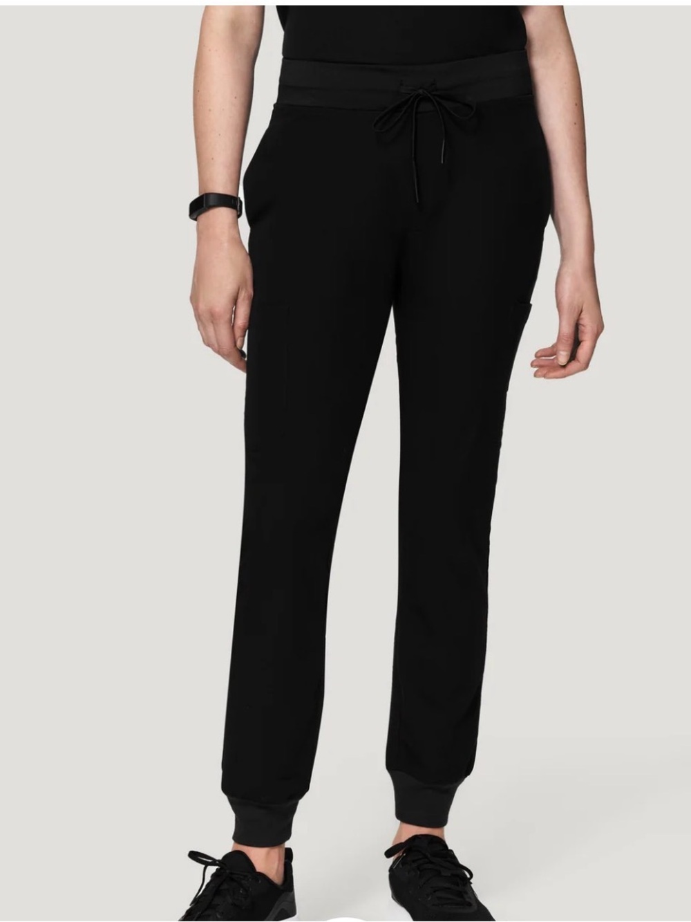 Mandala 9 Pocket Jogger Scrub Pants in Black